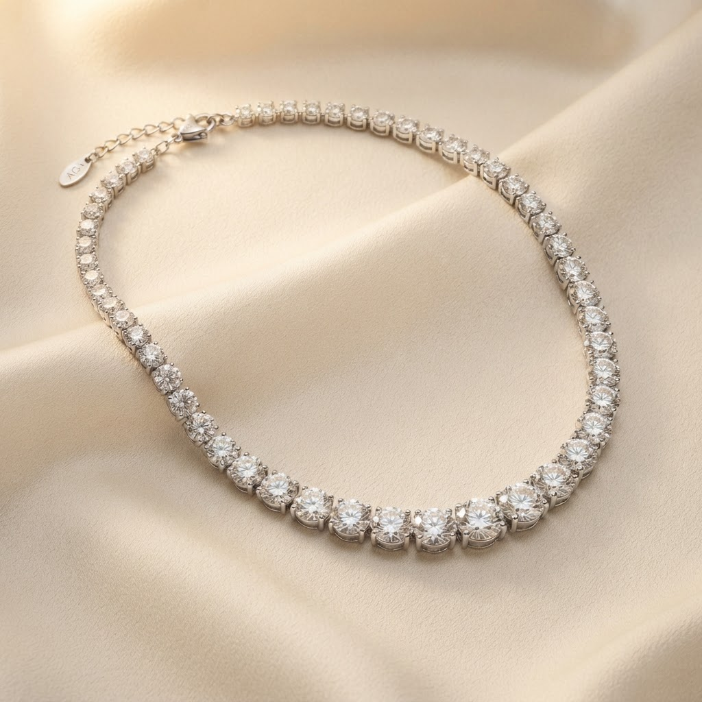 Éclat Diamond Necklace